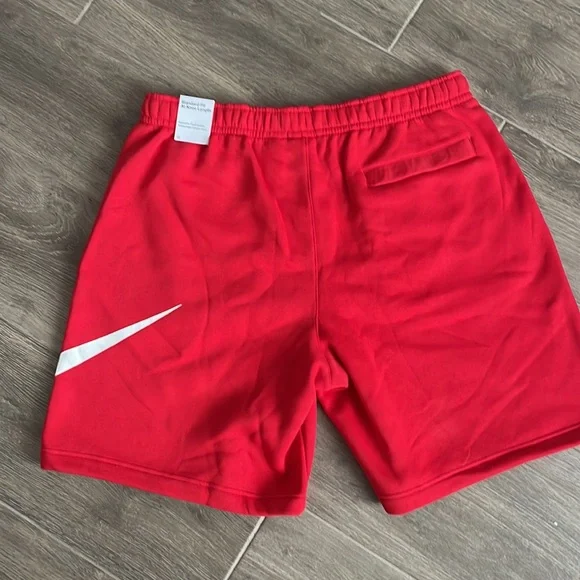 NWT Nike Menβs Red Standard Fit Sweat Shorts sz XXL - Picture 7 of 12